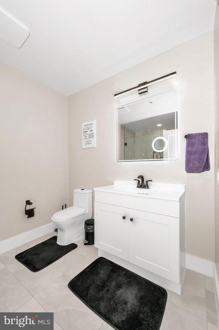 1028 BLADENSBURG RD NE #38, WASHINGTON, District Of Columbia 20002, 1 Bedroom Bedrooms, 3 Rooms Rooms,1 BathroomBathrooms,Residential,For sale,1028 BLADENSBURG RD NE #38,DCDC2246368 MLS # DCDC2246368