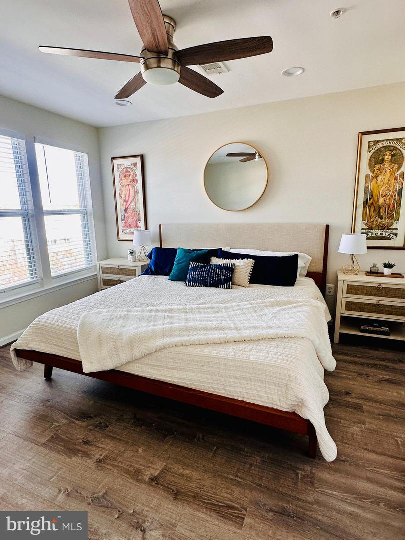 12000 MARKET STREET #472, RESTON, Virginia 20190, 1 Bedroom Bedrooms, 2 Rooms Rooms,1 BathroomBathrooms,Residential,For sale,12000 MARKET STREET #472,VAFX2291530 MLS # VAFX2291530