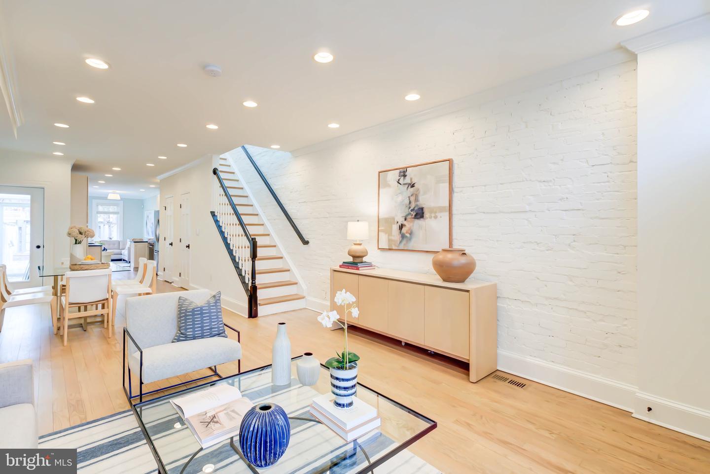 1135 C ST NE, WASHINGTON, District Of Columbia 20002, 3 Bedrooms Bedrooms, ,3 BathroomsBathrooms,Residential,For sale,1135 C ST NE,DCDC2246632 MLS # DCDC2246632