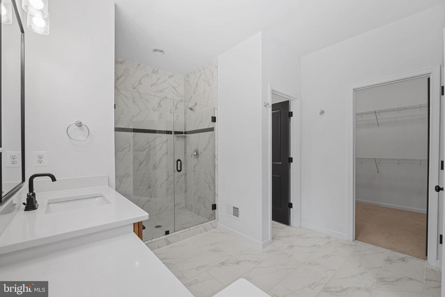 18080 MOSS GARDEN RD, DUMFRIES, Virginia 22026, 4 Bedrooms Bedrooms, ,3 BathroomsBathrooms,Residential,For sale,18080 MOSS GARDEN RD,VAPW2112726 MLS # VAPW2112726