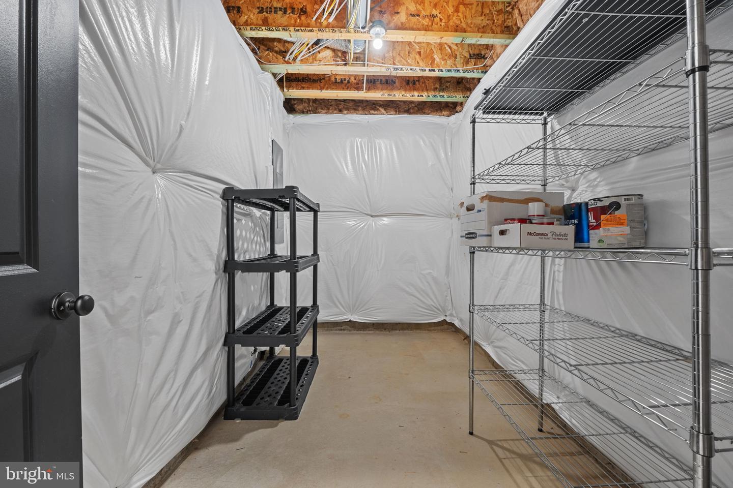 18080 MOSS GARDEN RD, DUMFRIES, Virginia 22026, 4 Bedrooms Bedrooms, ,3 BathroomsBathrooms,Residential,For sale,18080 MOSS GARDEN RD,VAPW2112726 MLS # VAPW2112726