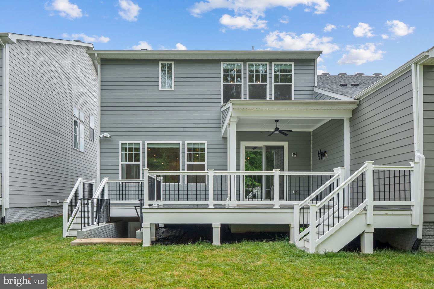 18080 MOSS GARDEN RD, DUMFRIES, Virginia 22026, 4 Bedrooms Bedrooms, ,3 BathroomsBathrooms,Residential,For sale,18080 MOSS GARDEN RD,VAPW2112726 MLS # VAPW2112726