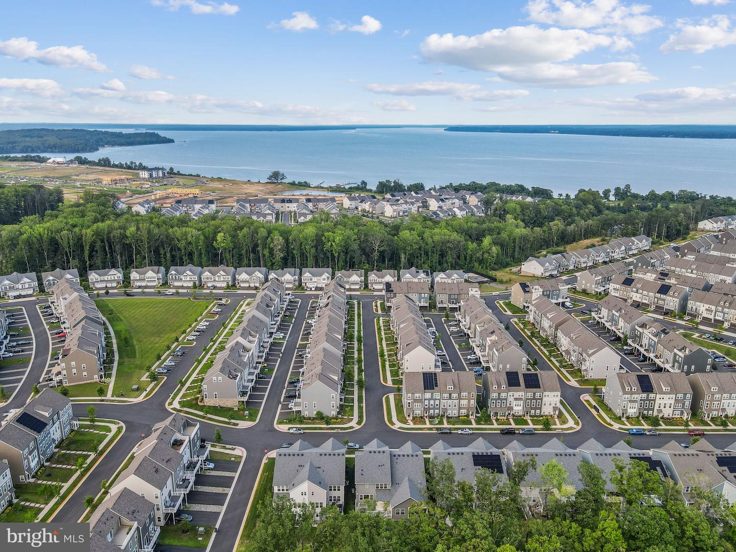 18080 MOSS GARDEN RD, DUMFRIES, Virginia 22026, 4 Bedrooms Bedrooms, ,3 BathroomsBathrooms,Residential,For sale,18080 MOSS GARDEN RD,VAPW2112726 MLS # VAPW2112726