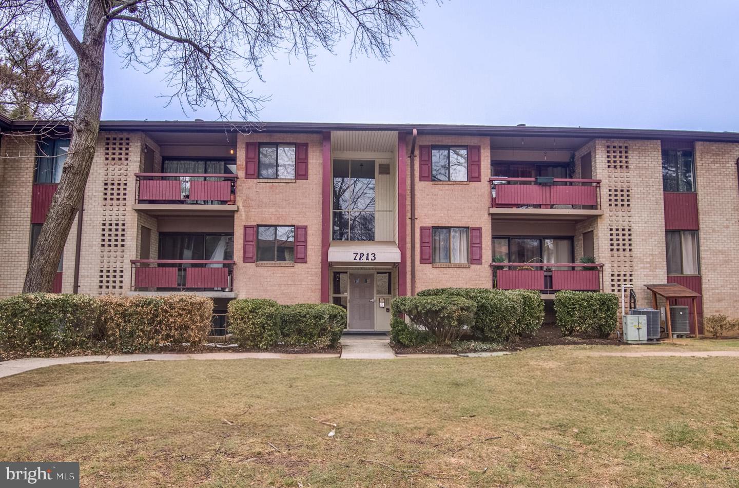 7613 ROUTE 29 #201, FALLS CHURCH, Virginia 22042, 2 Bedrooms Bedrooms, ,1 BathroomBathrooms,Residential,For sale,7613 ROUTE 29 #201,VAFX2291628 MLS # VAFX2291628
