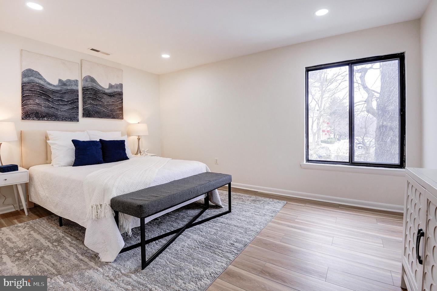 7613 ROUTE 29 #201, FALLS CHURCH, Virginia 22042, 2 Bedrooms Bedrooms, ,1 BathroomBathrooms,Residential,For sale,7613 ROUTE 29 #201,VAFX2291628 MLS # VAFX2291628