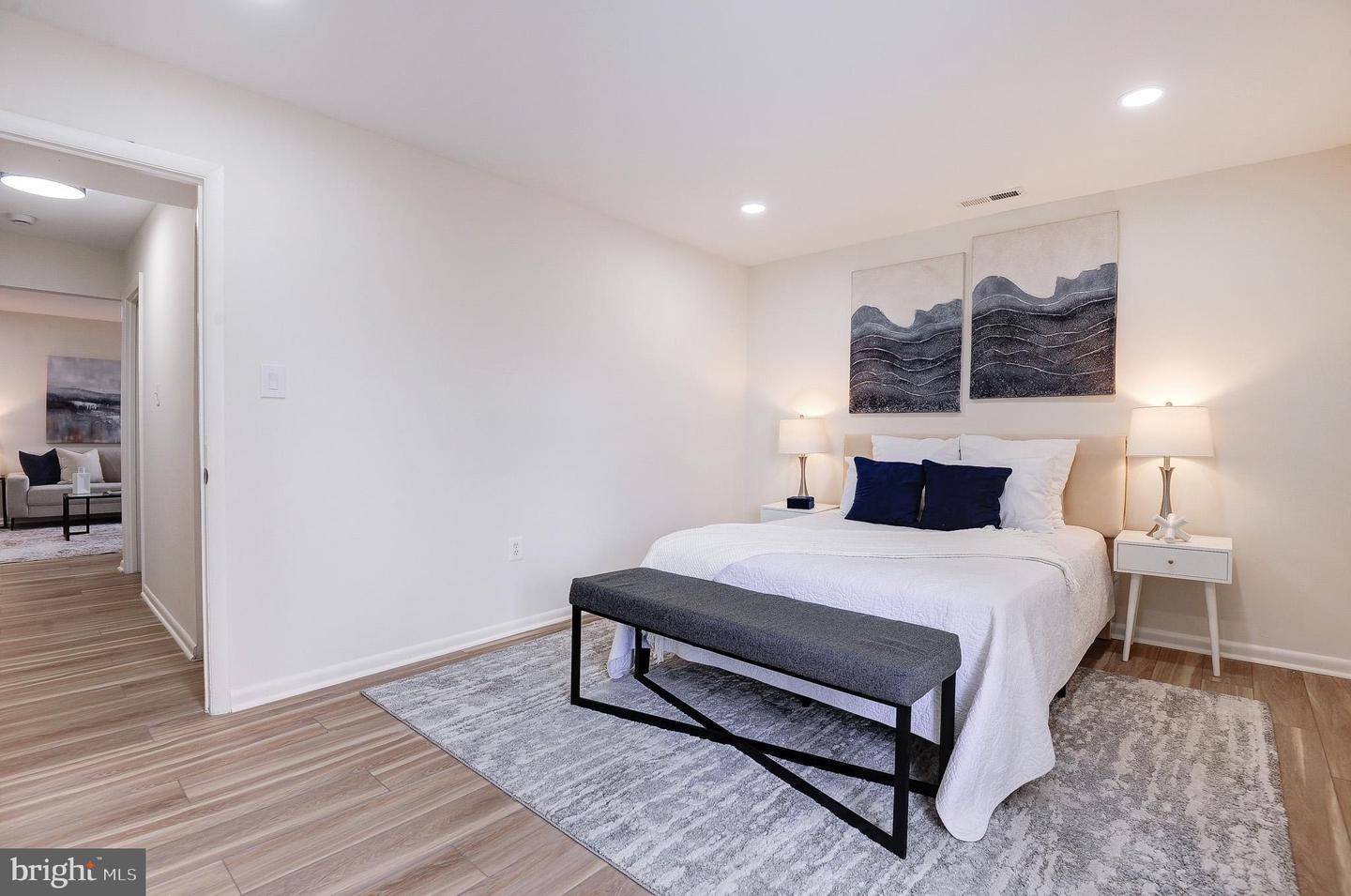 7613 ROUTE 29 #201, FALLS CHURCH, Virginia 22042, 2 Bedrooms Bedrooms, ,1 BathroomBathrooms,Residential,For sale,7613 ROUTE 29 #201,VAFX2291628 MLS # VAFX2291628