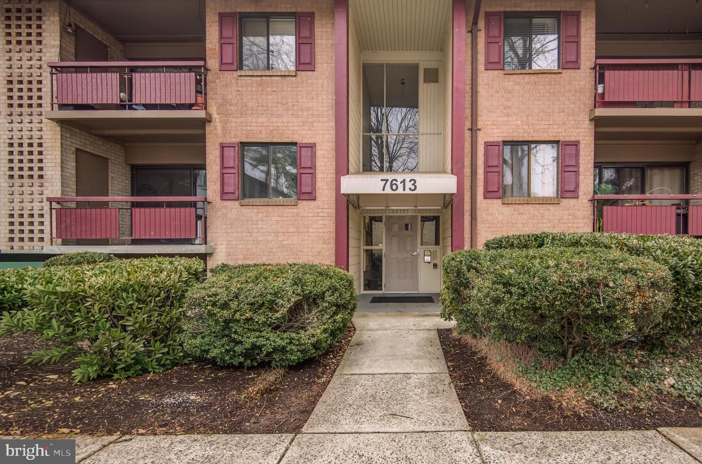 7613 ROUTE 29 #201, FALLS CHURCH, Virginia 22042, 2 Bedrooms Bedrooms, ,1 BathroomBathrooms,Residential,For sale,7613 ROUTE 29 #201,VAFX2291628 MLS # VAFX2291628