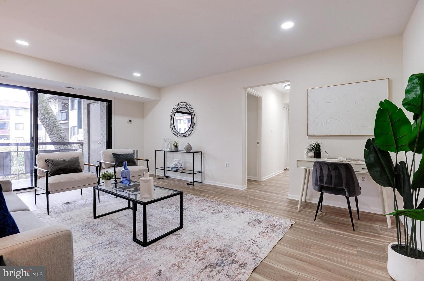 7613 ROUTE 29 #201, FALLS CHURCH, Virginia 22042, 2 Bedrooms Bedrooms, ,1 BathroomBathrooms,Residential,For sale,7613 ROUTE 29 #201,VAFX2291628 MLS # VAFX2291628