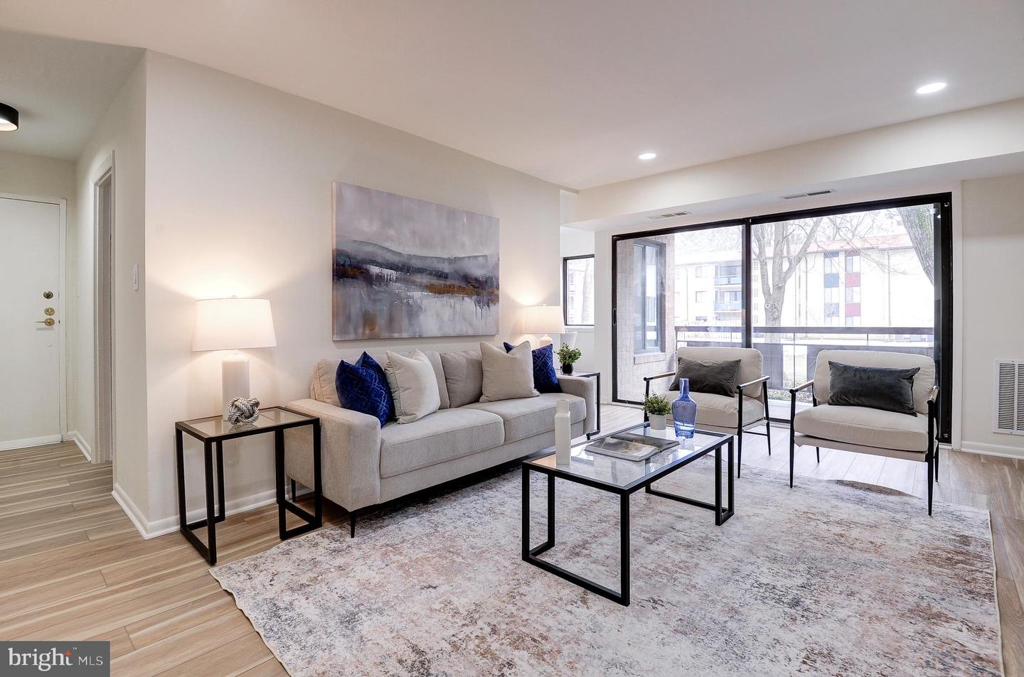 7613 ROUTE 29 #201, FALLS CHURCH, Virginia 22042, 2 Bedrooms Bedrooms, ,1 BathroomBathrooms,Residential,For sale,7613 ROUTE 29 #201,VAFX2291628 MLS # VAFX2291628