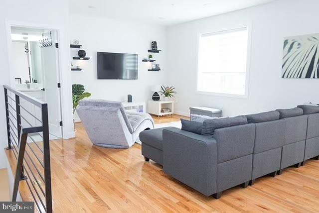 1416 22ND SE #2, WASHINGTON, District Of Columbia 20020, 2 Bedrooms Bedrooms, ,2 BathroomsBathrooms,Residential,For sale,1416 22ND SE #2,DCDC2246780 MLS # DCDC2246780