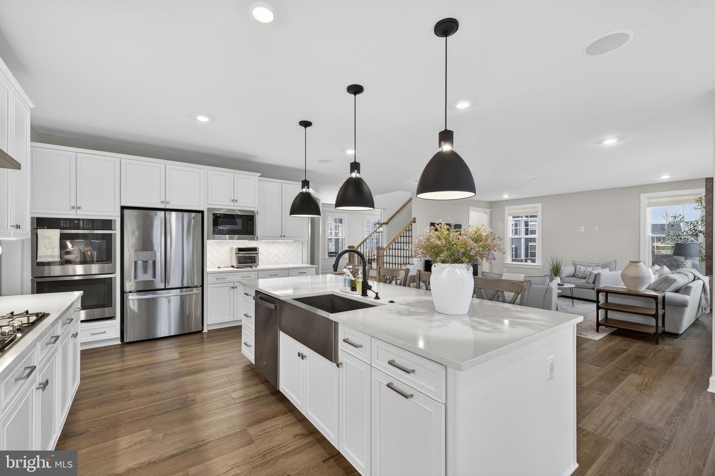 41249 BLOOMFIELD HILLS CT, ALDIE, Virginia 20105, 5 Bedrooms Bedrooms, ,4 BathroomsBathrooms,Residential,For sale,41249 BLOOMFIELD HILLS CT,VALO2116230 MLS # VALO2116230