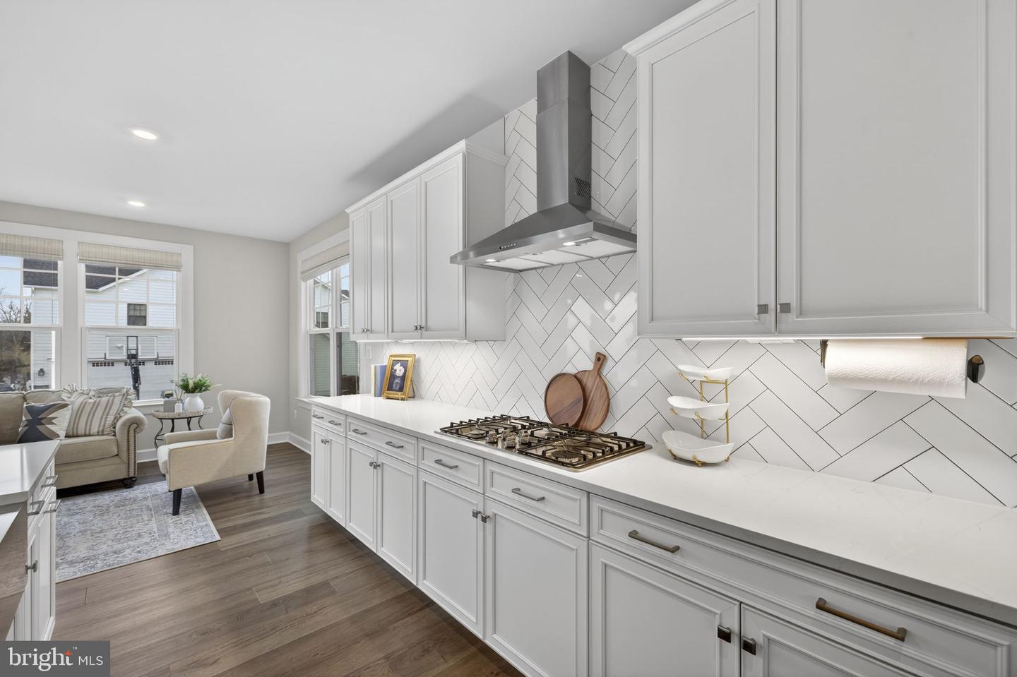 41249 BLOOMFIELD HILLS CT, ALDIE, Virginia 20105, 5 Bedrooms Bedrooms, ,4 BathroomsBathrooms,Residential,For sale,41249 BLOOMFIELD HILLS CT,VALO2116230 MLS # VALO2116230