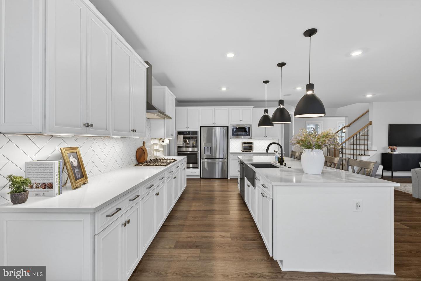 41249 BLOOMFIELD HILLS CT, ALDIE, Virginia 20105, 5 Bedrooms Bedrooms, ,4 BathroomsBathrooms,Residential,For sale,41249 BLOOMFIELD HILLS CT,VALO2116230 MLS # VALO2116230