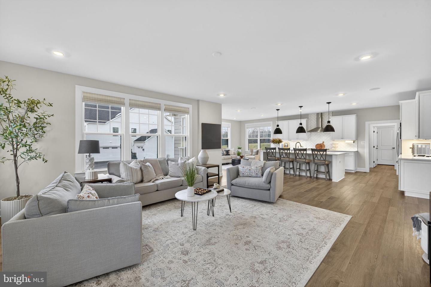 41249 BLOOMFIELD HILLS CT, ALDIE, Virginia 20105, 5 Bedrooms Bedrooms, ,4 BathroomsBathrooms,Residential,For sale,41249 BLOOMFIELD HILLS CT,VALO2116230 MLS # VALO2116230