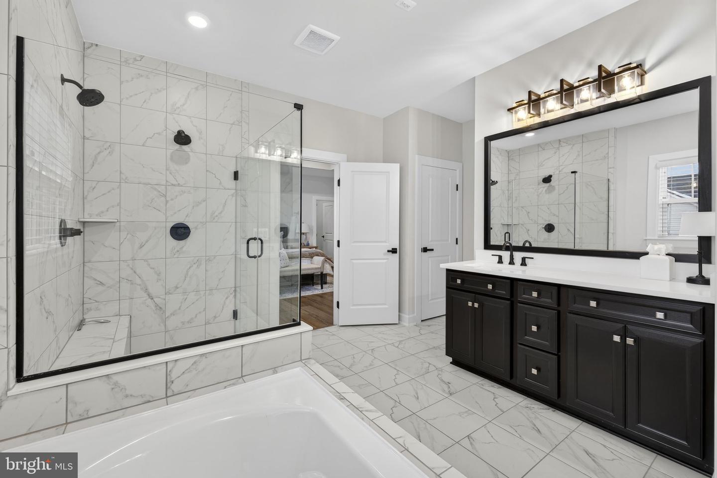 41249 BLOOMFIELD HILLS CT, ALDIE, Virginia 20105, 5 Bedrooms Bedrooms, ,4 BathroomsBathrooms,Residential,For sale,41249 BLOOMFIELD HILLS CT,VALO2116230 MLS # VALO2116230