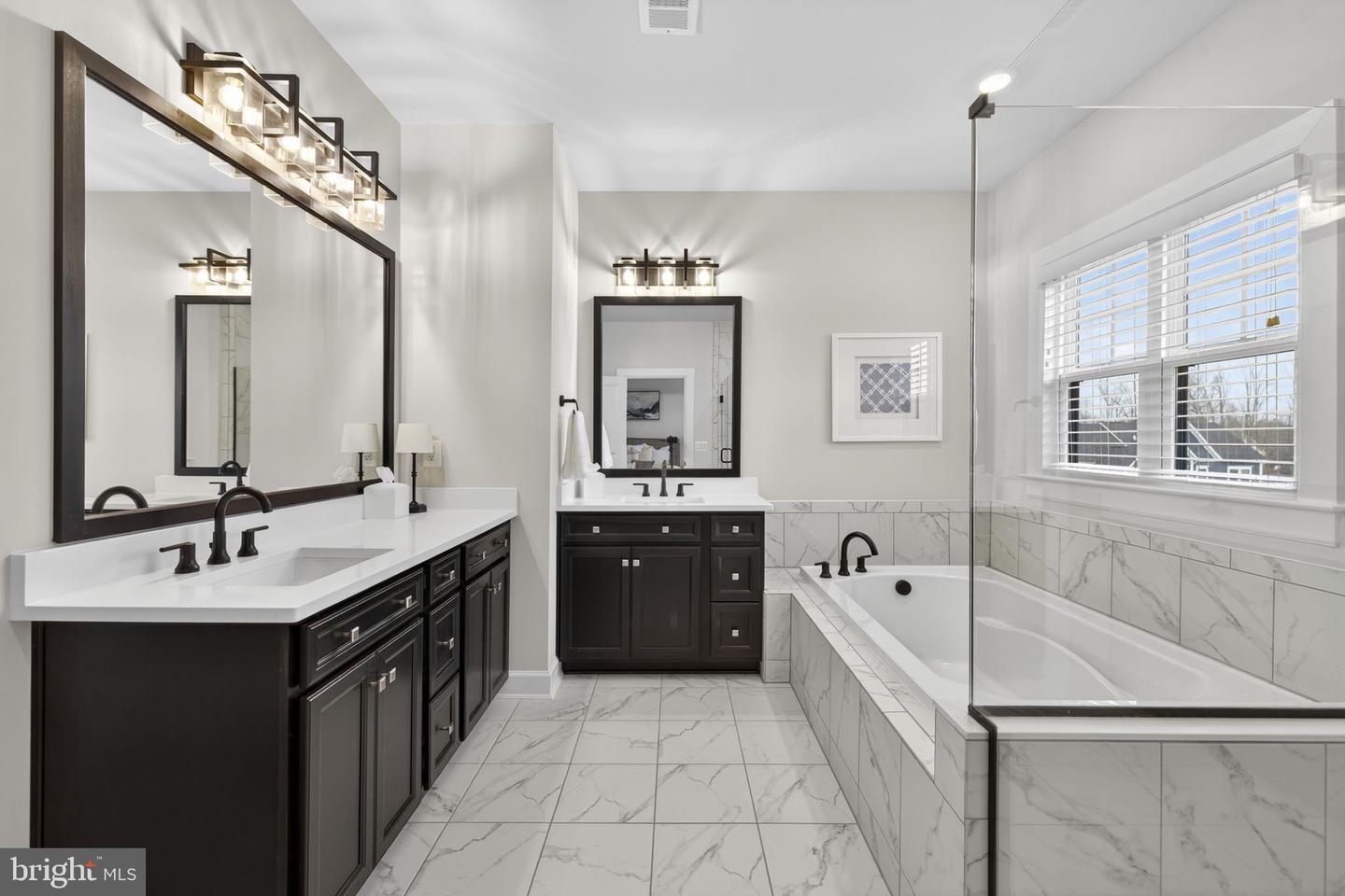 41249 BLOOMFIELD HILLS CT, ALDIE, Virginia 20105, 5 Bedrooms Bedrooms, ,4 BathroomsBathrooms,Residential,For sale,41249 BLOOMFIELD HILLS CT,VALO2116230 MLS # VALO2116230