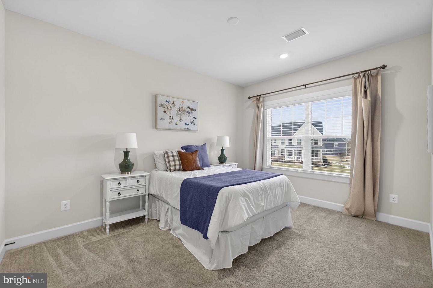 41249 BLOOMFIELD HILLS CT, ALDIE, Virginia 20105, 5 Bedrooms Bedrooms, ,4 BathroomsBathrooms,Residential,For sale,41249 BLOOMFIELD HILLS CT,VALO2116230 MLS # VALO2116230