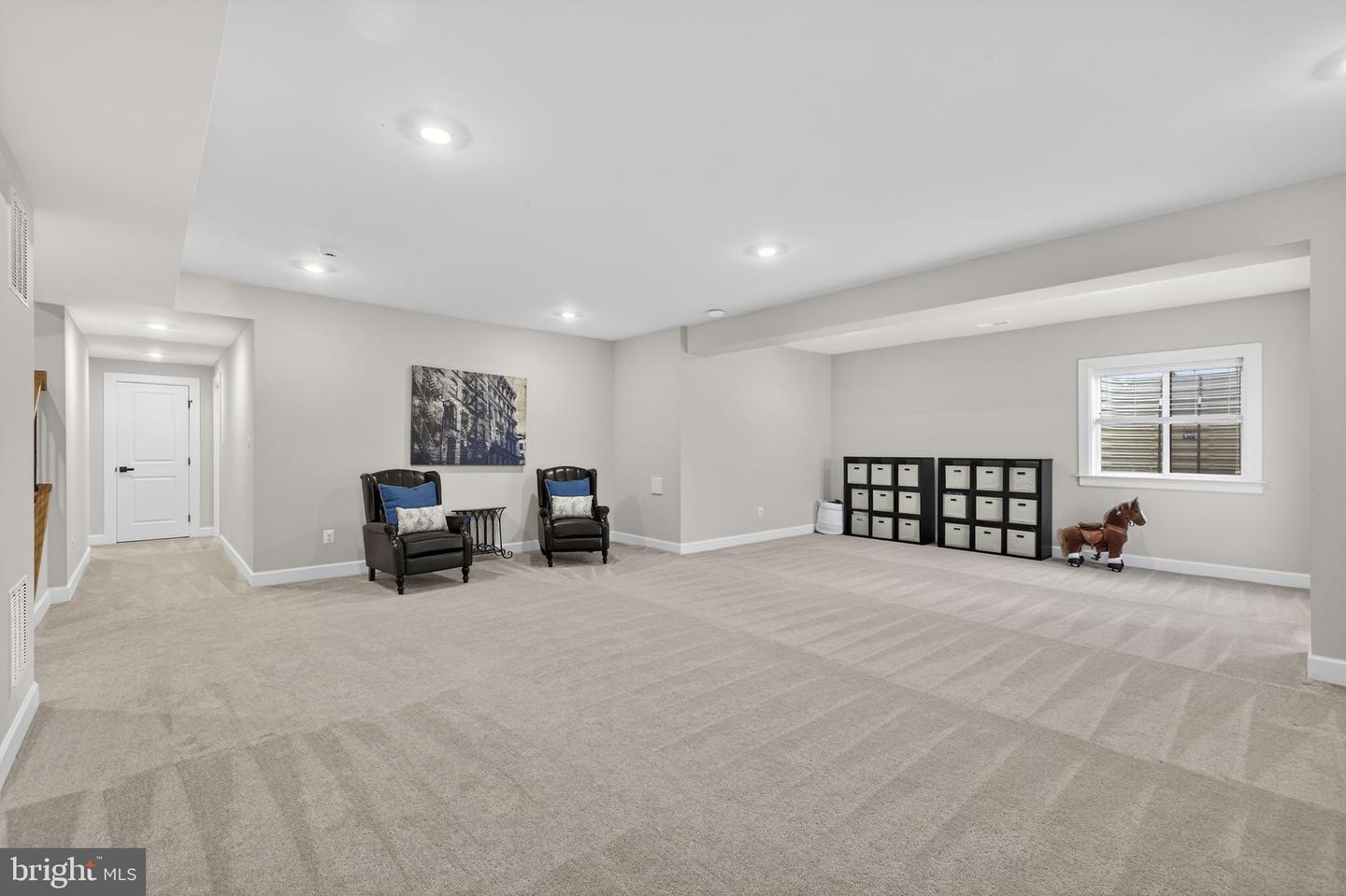 41249 BLOOMFIELD HILLS CT, ALDIE, Virginia 20105, 5 Bedrooms Bedrooms, ,4 BathroomsBathrooms,Residential,For sale,41249 BLOOMFIELD HILLS CT,VALO2116230 MLS # VALO2116230