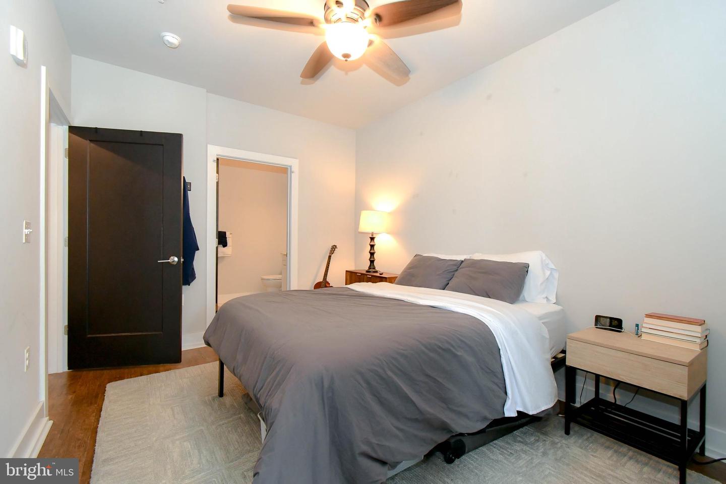 1800 MOUNT VERNON AVE #306, ALEXANDRIA, Virginia 22301, 1 Bedroom Bedrooms, ,1 BathroomBathrooms,Residential,For sale,1800 MOUNT VERNON AVE #306,VAAX2054302 MLS # VAAX2054302