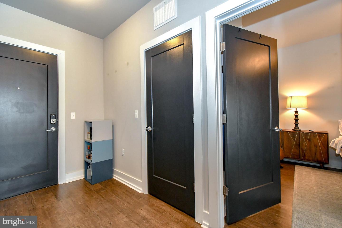 1800 MOUNT VERNON AVE #306, ALEXANDRIA, Virginia 22301, 1 Bedroom Bedrooms, ,1 BathroomBathrooms,Residential,For sale,1800 MOUNT VERNON AVE #306,VAAX2054302 MLS # VAAX2054302