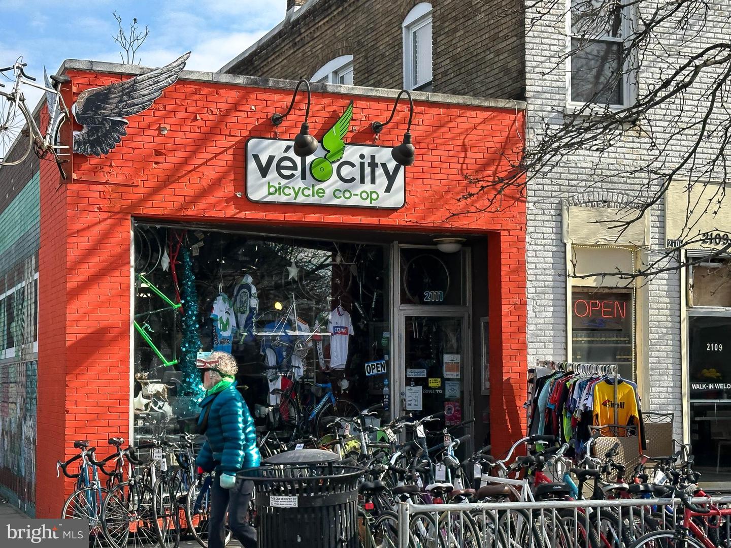 1800 MOUNT VERNON AVE #306, ALEXANDRIA, Virginia 22301, 1 Bedroom Bedrooms, ,1 BathroomBathrooms,Residential,For sale,1800 MOUNT VERNON AVE #306,VAAX2054302 MLS # VAAX2054302