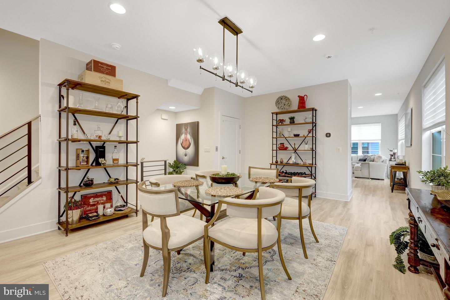 11236 FARADAY PARK DR, RESTON, Virginia 20190, 4 Bedrooms Bedrooms, 13 Rooms Rooms,3 BathroomsBathrooms,Residential,For sale,11236 FARADAY PARK DR,VAFX2291840 MLS # VAFX2291840