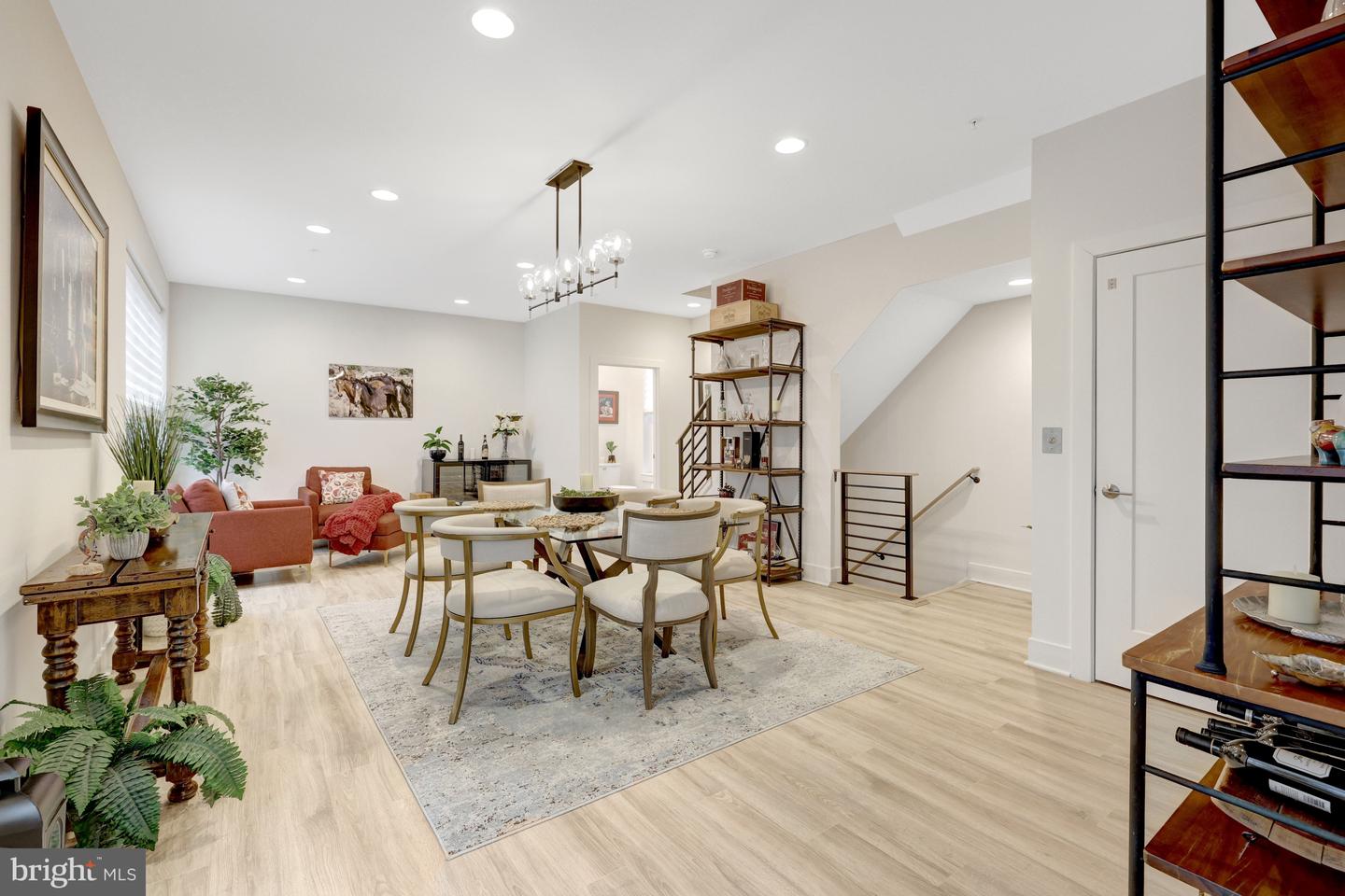 11236 FARADAY PARK DR, RESTON, Virginia 20190, 4 Bedrooms Bedrooms, 13 Rooms Rooms,3 BathroomsBathrooms,Residential,For sale,11236 FARADAY PARK DR,VAFX2291840 MLS # VAFX2291840