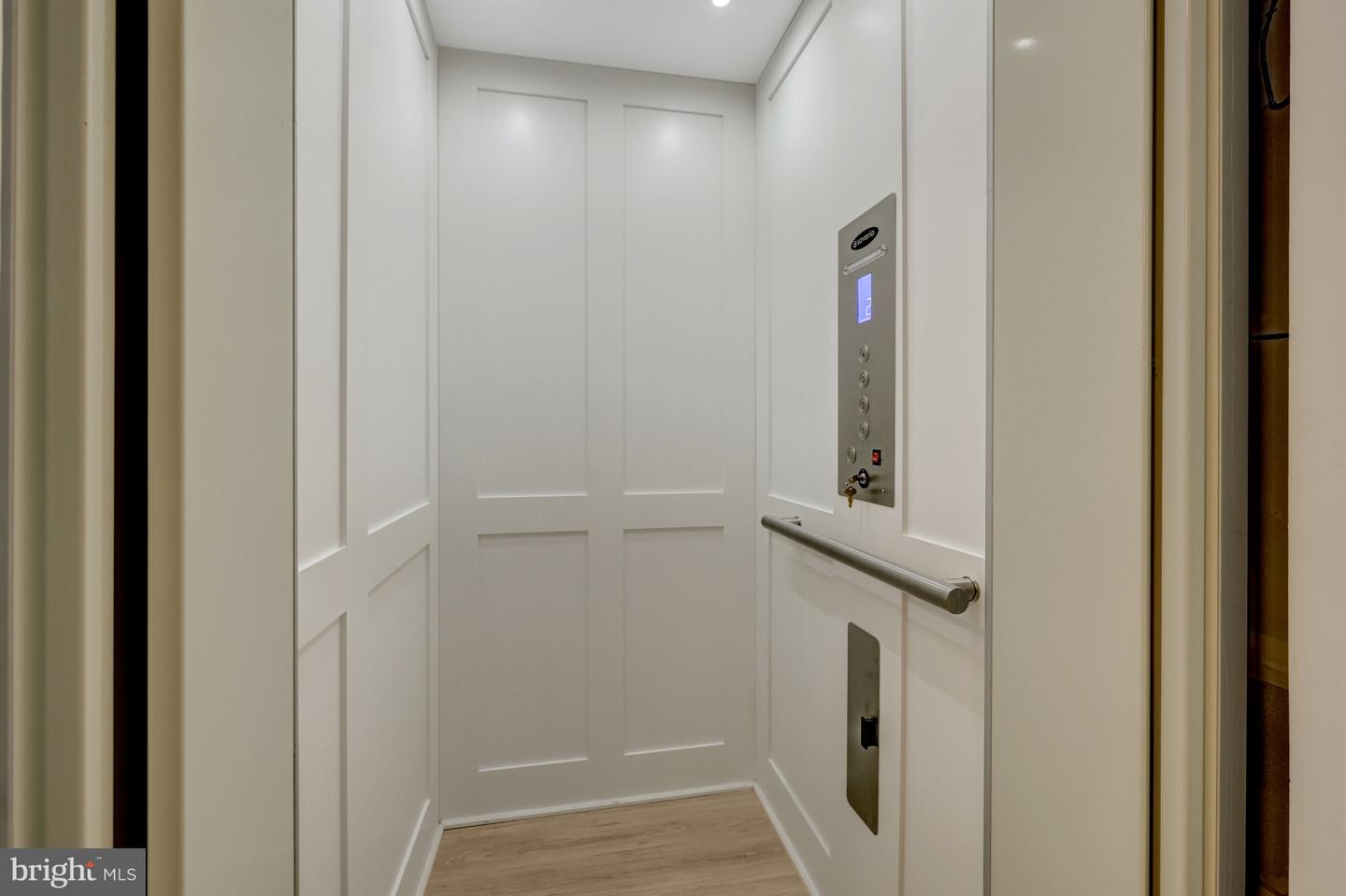 11236 FARADAY PARK DR, RESTON, Virginia 20190, 4 Bedrooms Bedrooms, 13 Rooms Rooms,3 BathroomsBathrooms,Residential,For sale,11236 FARADAY PARK DR,VAFX2291840 MLS # VAFX2291840