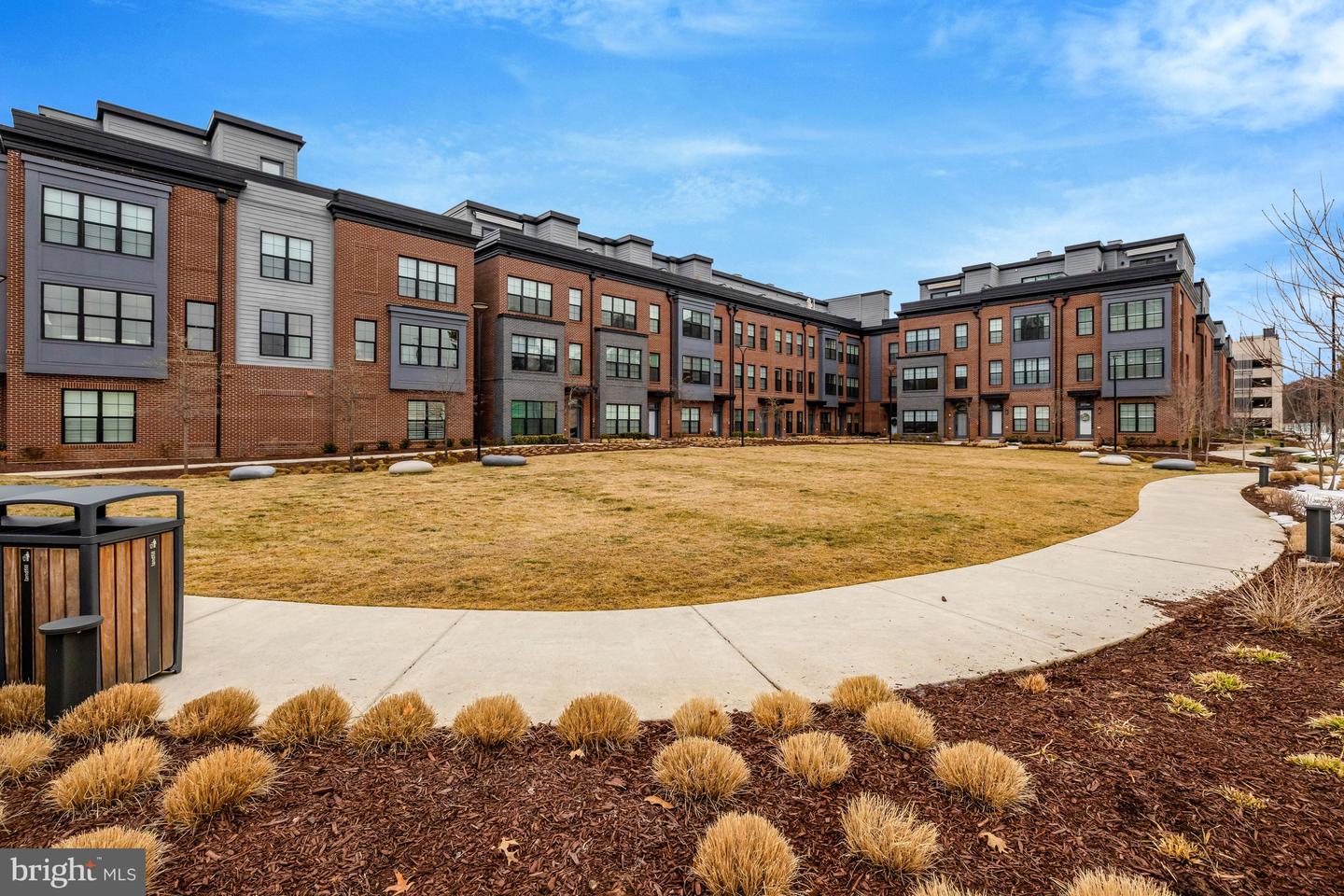 11236 FARADAY PARK DR, RESTON, Virginia 20190, 4 Bedrooms Bedrooms, 13 Rooms Rooms,3 BathroomsBathrooms,Residential,For sale,11236 FARADAY PARK DR,VAFX2291840 MLS # VAFX2291840