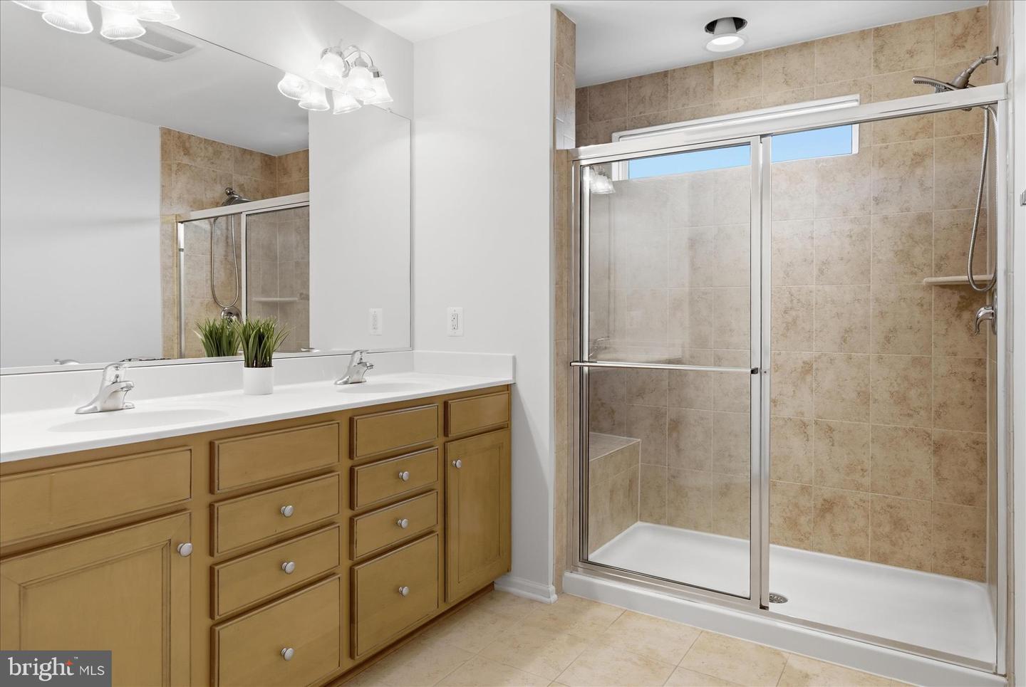 9239 DAWKINS CREST, BRISTOW, Virginia 20136, 4 Bedrooms Bedrooms, 8 Rooms Rooms,3 BathroomsBathrooms,Residential,For sale,9239 DAWKINS CREST,VAPW2112862 MLS # VAPW2112862