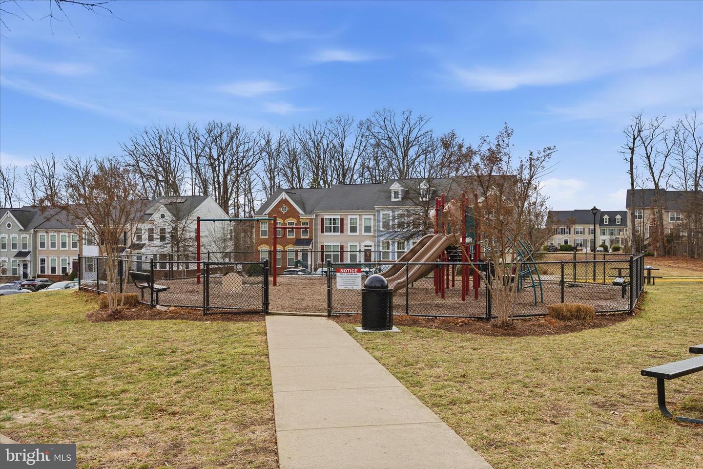 9239 DAWKINS CREST, BRISTOW, Virginia 20136, 4 Bedrooms Bedrooms, 8 Rooms Rooms,3 BathroomsBathrooms,Residential,For sale,9239 DAWKINS CREST,VAPW2112862 MLS # VAPW2112862