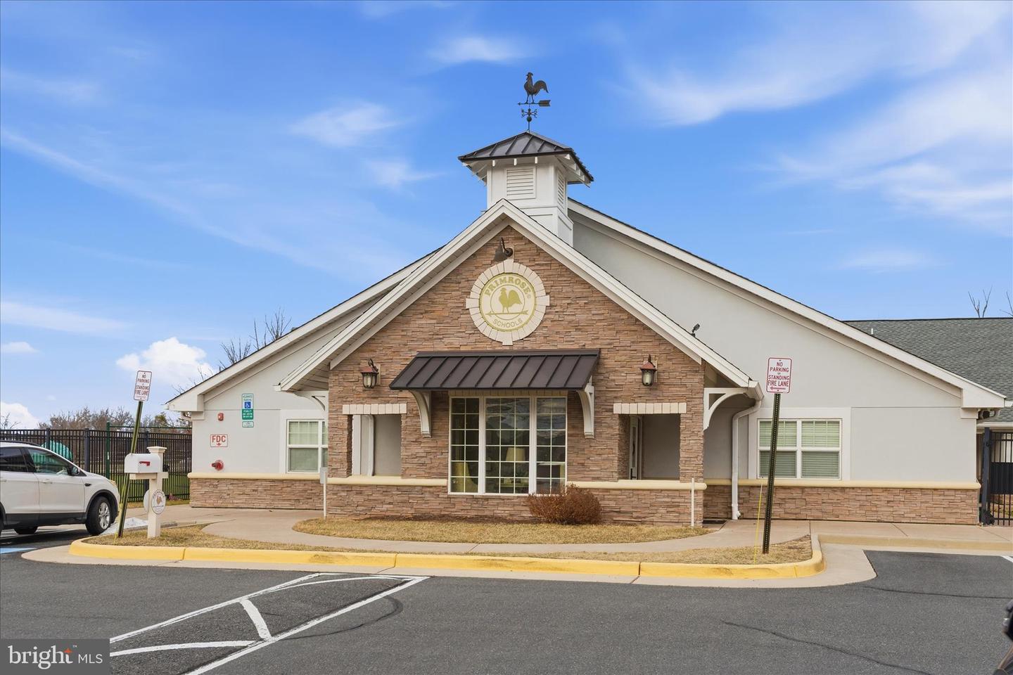 9239 DAWKINS CREST, BRISTOW, Virginia 20136, 4 Bedrooms Bedrooms, 8 Rooms Rooms,3 BathroomsBathrooms,Residential,For sale,9239 DAWKINS CREST,VAPW2112862 MLS # VAPW2112862