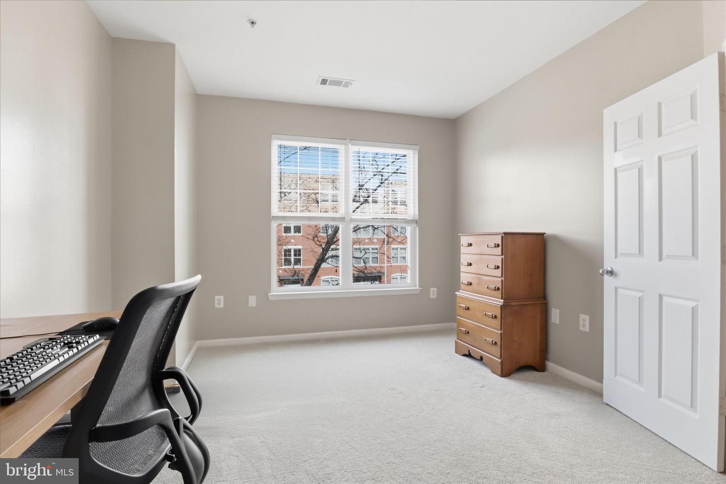 11379 ARISTOTLE DR #10-307, FAIRFAX, Virginia 22030, 2 Bedrooms Bedrooms, ,2 BathroomsBathrooms,Residential,For sale,11379 ARISTOTLE DR #10-307,VAFX2291922 MLS # VAFX2291922