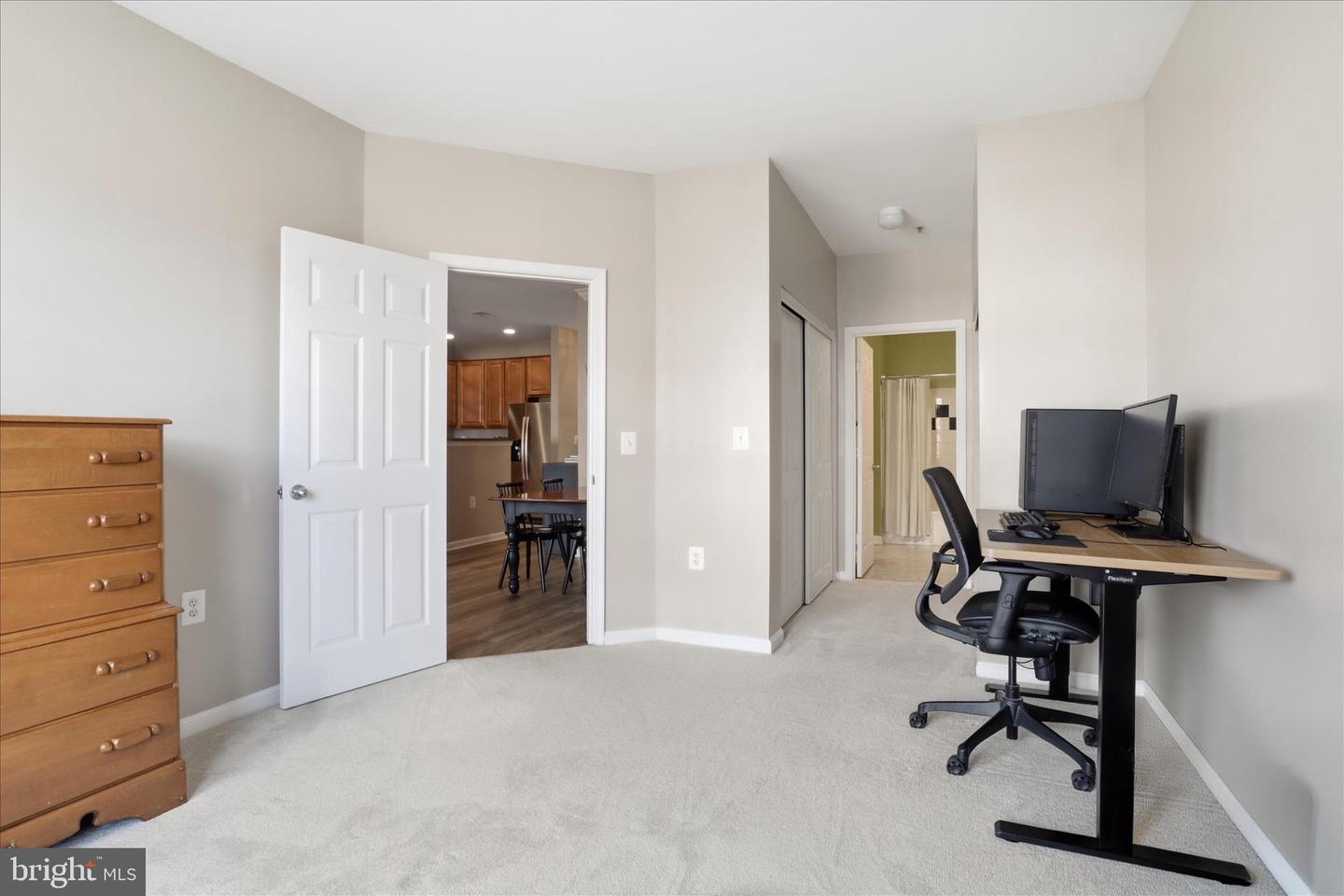 11379 ARISTOTLE DR #10-307, FAIRFAX, Virginia 22030, 2 Bedrooms Bedrooms, ,2 BathroomsBathrooms,Residential,For sale,11379 ARISTOTLE DR #10-307,VAFX2291922 MLS # VAFX2291922