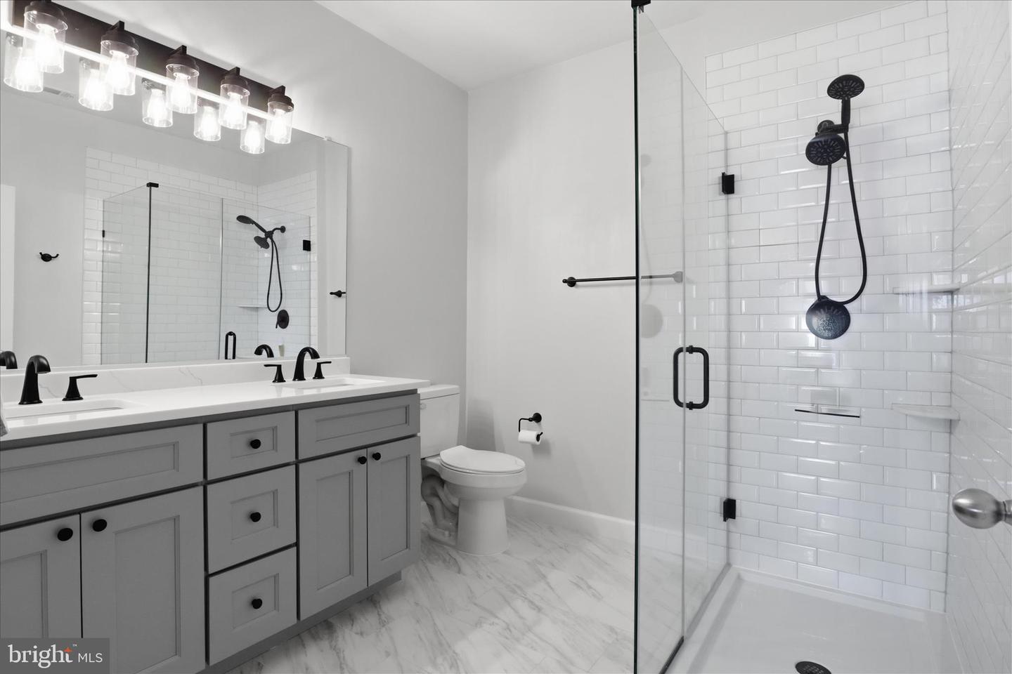 11379 ARISTOTLE DR #10-307, FAIRFAX, Virginia 22030, 2 Bedrooms Bedrooms, ,2 BathroomsBathrooms,Residential,For sale,11379 ARISTOTLE DR #10-307,VAFX2291922 MLS # VAFX2291922