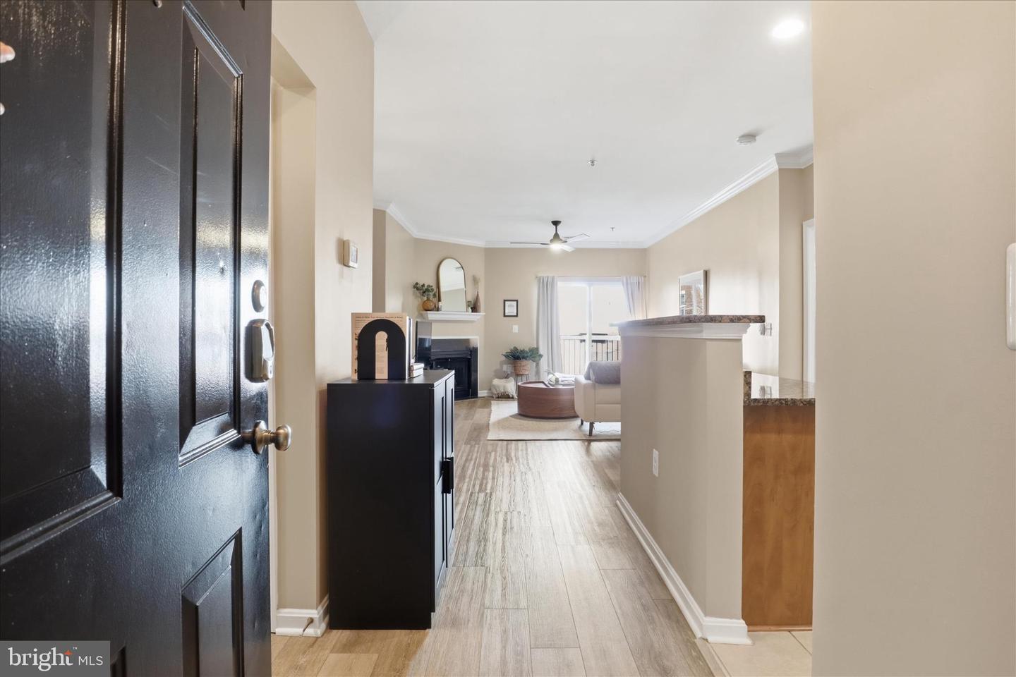 11379 ARISTOTLE DR #10-307, FAIRFAX, Virginia 22030, 2 Bedrooms Bedrooms, ,2 BathroomsBathrooms,Residential,For sale,11379 ARISTOTLE DR #10-307,VAFX2291922 MLS # VAFX2291922