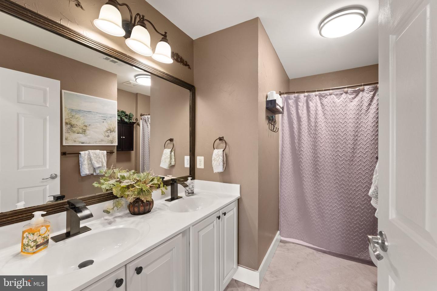 14213 SHARPSHINNED DR, GAINESVILLE, Virginia 20155, 4 Bedrooms Bedrooms, ,2 BathroomsBathrooms,Residential,For sale,14213 SHARPSHINNED DR,VAPW2112900 MLS # VAPW2112900