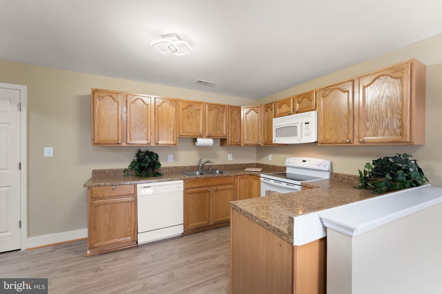 14213 SHARPSHINNED DR, GAINESVILLE, Virginia 20155, 4 Bedrooms Bedrooms, ,2 BathroomsBathrooms,Residential,For sale,14213 SHARPSHINNED DR,VAPW2112900 MLS # VAPW2112900