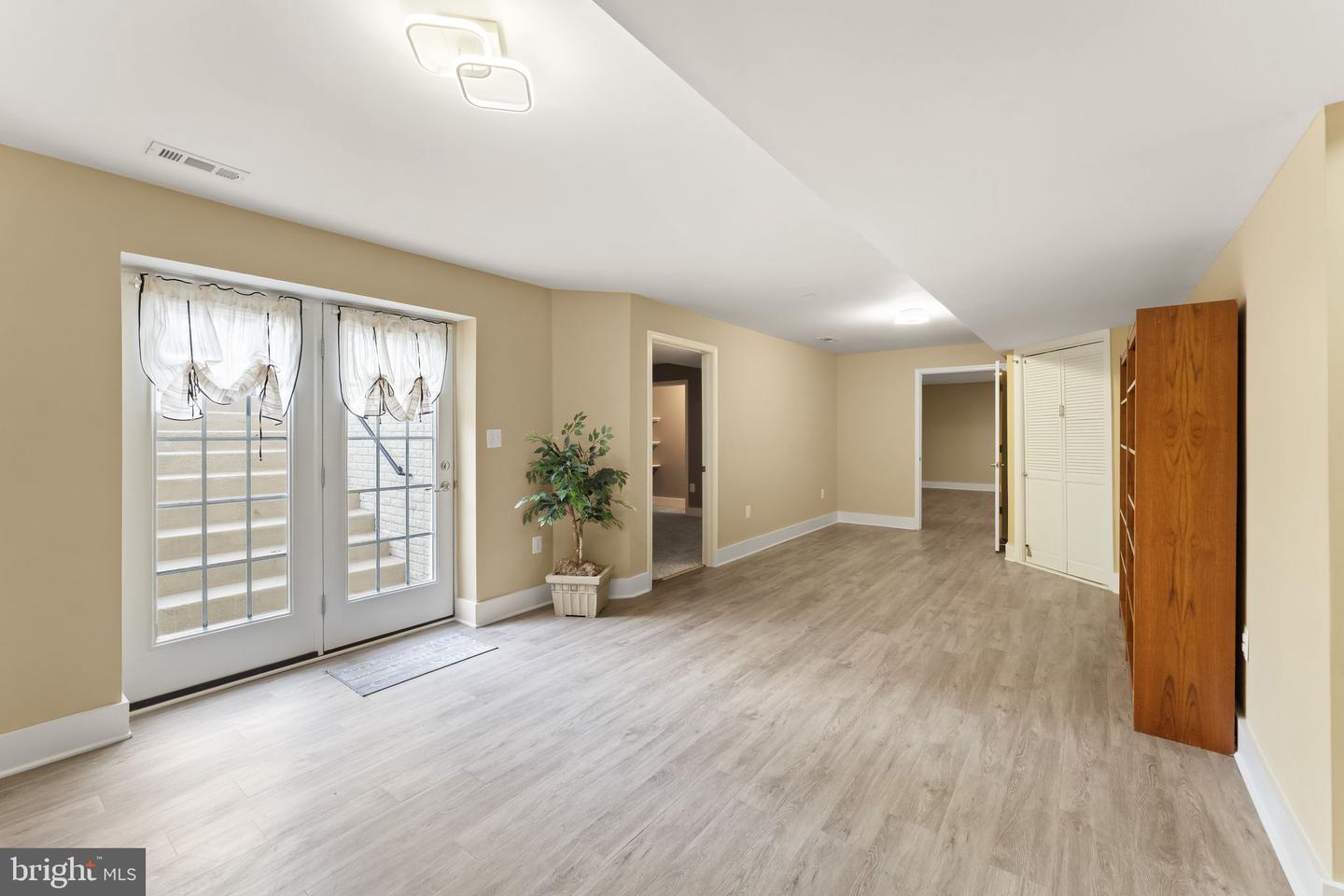 14213 SHARPSHINNED DR, GAINESVILLE, Virginia 20155, 4 Bedrooms Bedrooms, ,2 BathroomsBathrooms,Residential,For sale,14213 SHARPSHINNED DR,VAPW2112900 MLS # VAPW2112900