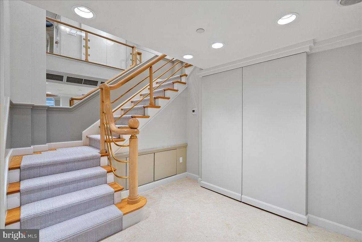 1530 KEY BLVD #1310, #1311, ARLINGTON, Virginia 22209, 3 Bedrooms Bedrooms, 8 Rooms Rooms,4 BathroomsBathrooms,Residential,For sale,1530 KEY BLVD #1310, #1311,VAAR2069124 MLS # VAAR2069124