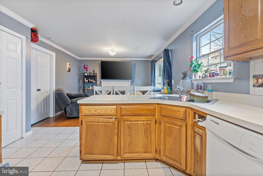 5362 MANSFIELD CT, WOODBRIDGE, Virginia 22193, 4 Bedrooms Bedrooms, ,3 BathroomsBathrooms,Residential,For sale,5362 MANSFIELD CT,VAPW2113010 MLS # VAPW2113010