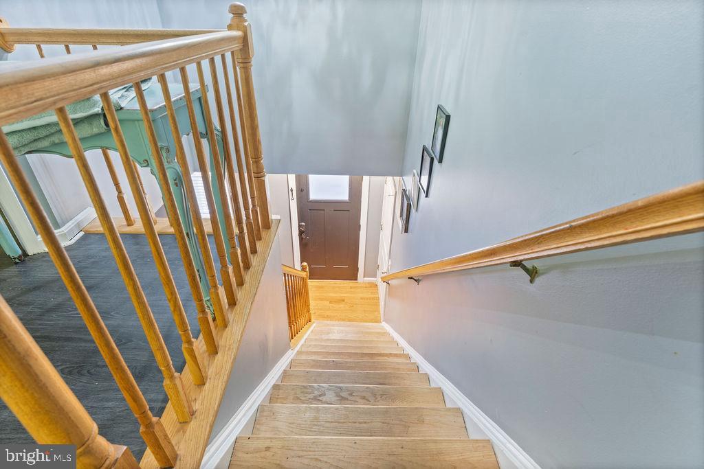 5362 MANSFIELD CT, WOODBRIDGE, Virginia 22193, 4 Bedrooms Bedrooms, ,3 BathroomsBathrooms,Residential,For sale,5362 MANSFIELD CT,VAPW2113010 MLS # VAPW2113010