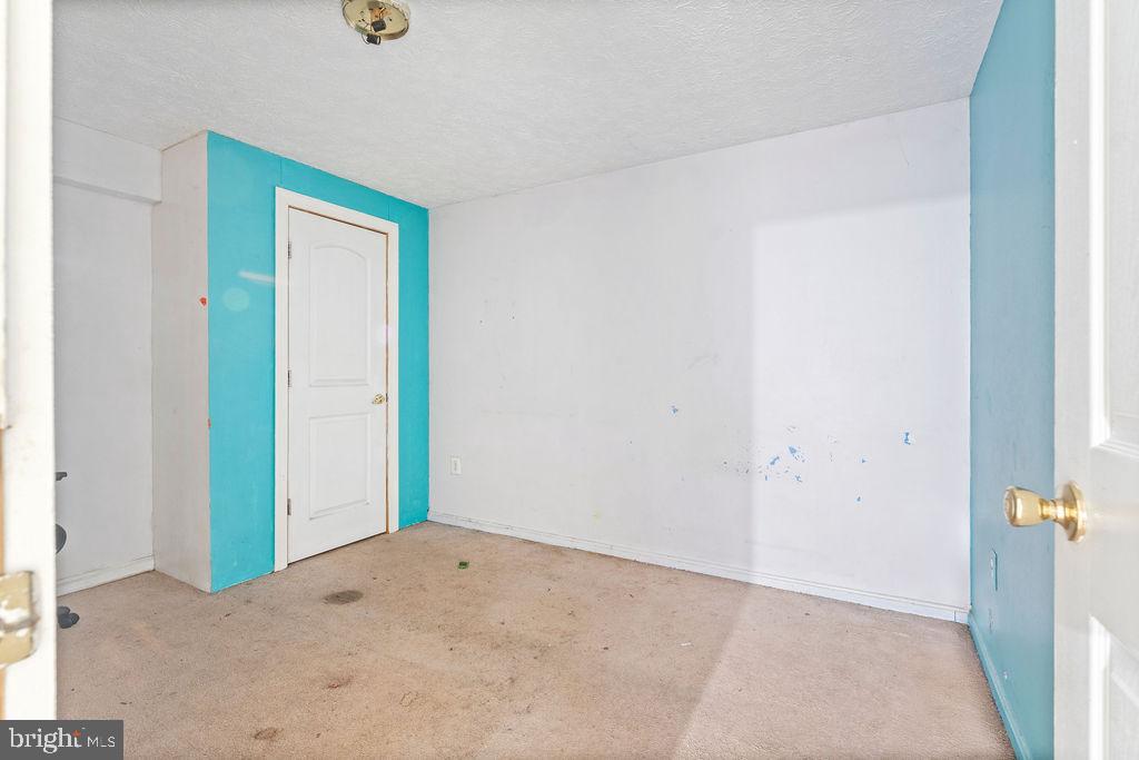 5362 MANSFIELD CT, WOODBRIDGE, Virginia 22193, 4 Bedrooms Bedrooms, ,3 BathroomsBathrooms,Residential,For sale,5362 MANSFIELD CT,VAPW2113010 MLS # VAPW2113010