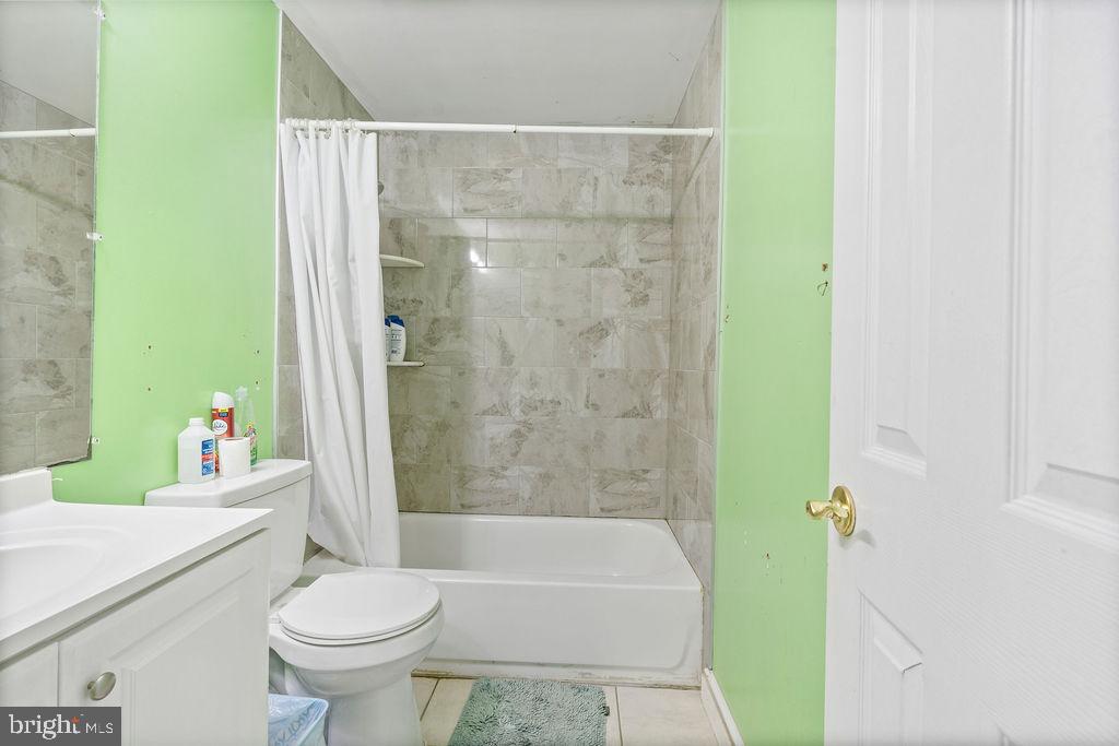 5362 MANSFIELD CT, WOODBRIDGE, Virginia 22193, 4 Bedrooms Bedrooms, ,3 BathroomsBathrooms,Residential,For sale,5362 MANSFIELD CT,VAPW2113010 MLS # VAPW2113010