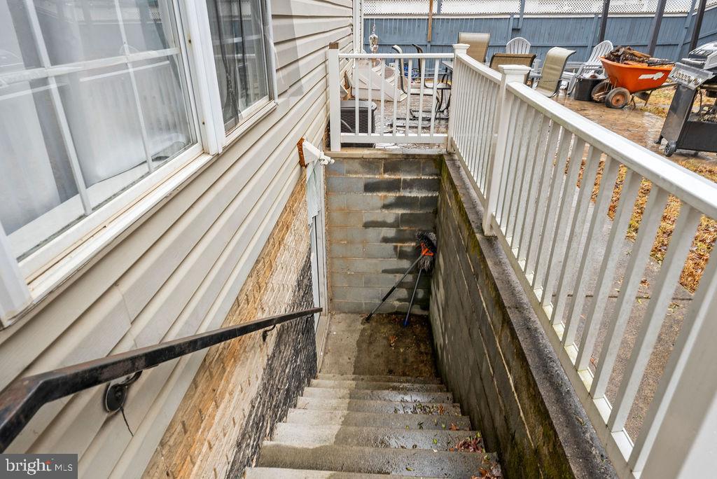 5362 MANSFIELD CT, WOODBRIDGE, Virginia 22193, 4 Bedrooms Bedrooms, ,3 BathroomsBathrooms,Residential,For sale,5362 MANSFIELD CT,VAPW2113010 MLS # VAPW2113010