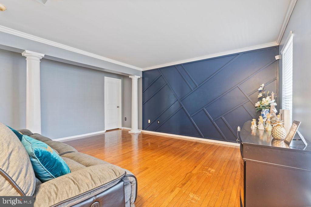 5362 MANSFIELD CT, WOODBRIDGE, Virginia 22193, 4 Bedrooms Bedrooms, ,3 BathroomsBathrooms,Residential,For sale,5362 MANSFIELD CT,VAPW2113010 MLS # VAPW2113010