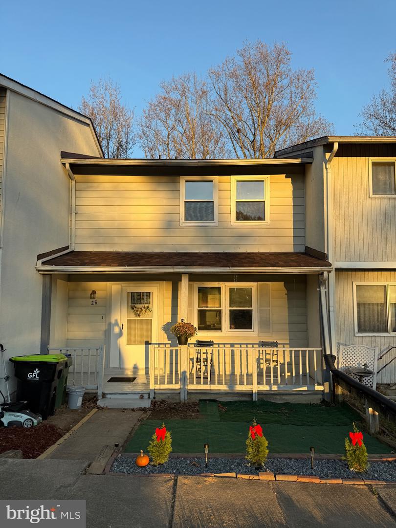 28 WAYSIDE CT, STAFFORD, Virginia 22554, 3 Bedrooms Bedrooms, ,3 BathroomsBathrooms,Residential,For sale,28 WAYSIDE CT,VAST2046362 MLS # VAST2046362