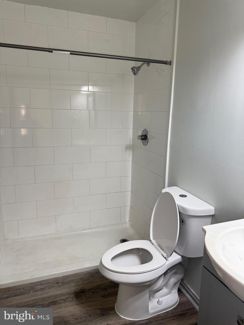 28 WAYSIDE CT, STAFFORD, Virginia 22554, 3 Bedrooms Bedrooms, ,3 BathroomsBathrooms,Residential,For sale,28 WAYSIDE CT,VAST2046362 MLS # VAST2046362