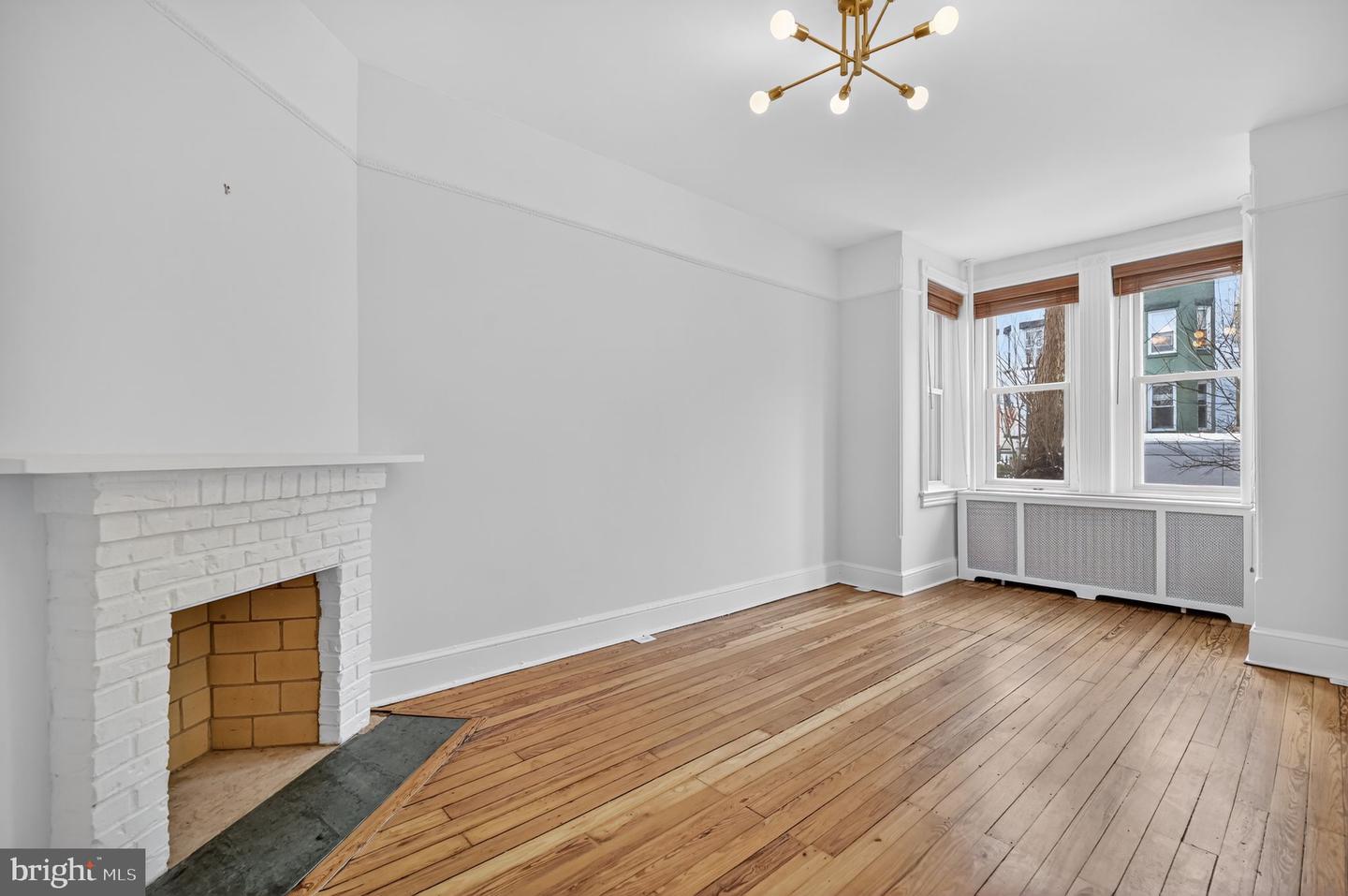 1220 CONSTITUTION AVE NE, WASHINGTON, District Of Columbia 20002, 3 Bedrooms Bedrooms, ,1 BathroomBathrooms,Residential,For sale,1220 CONSTITUTION AVE NE,DCDC2247286 MLS # DCDC2247286