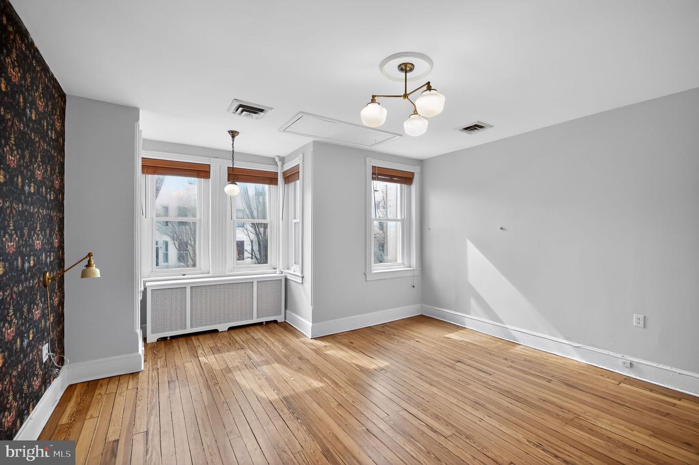 1220 CONSTITUTION AVE NE, WASHINGTON, District Of Columbia 20002, 3 Bedrooms Bedrooms, ,1 BathroomBathrooms,Residential,For sale,1220 CONSTITUTION AVE NE,DCDC2247286 MLS # DCDC2247286